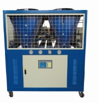 冷凍機，冰水機