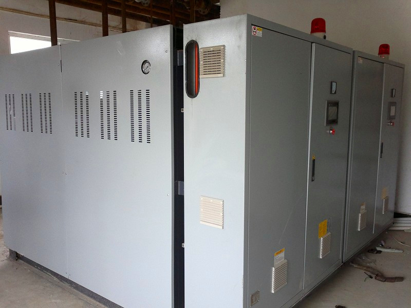 冷水機組，冷水機，水冷式冷水機